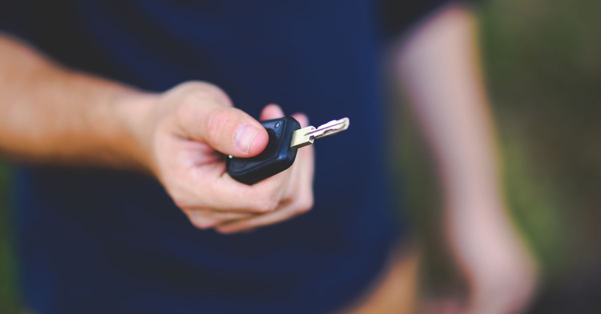 Honda car key fob — Maplewood Locksmith
