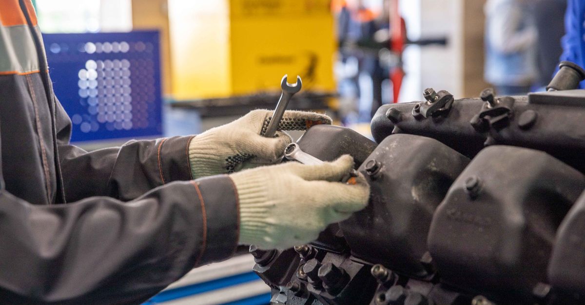 locksmith service technician — Maplewood Locksmith