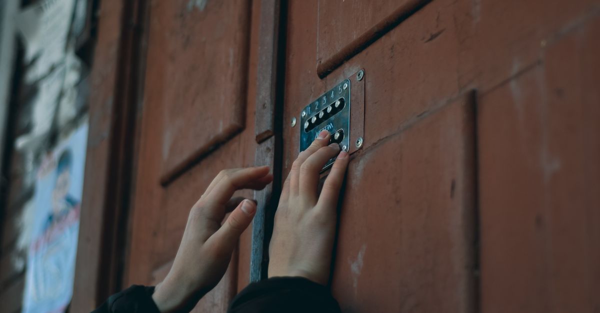 home security lock door — Maplewood Locksmith