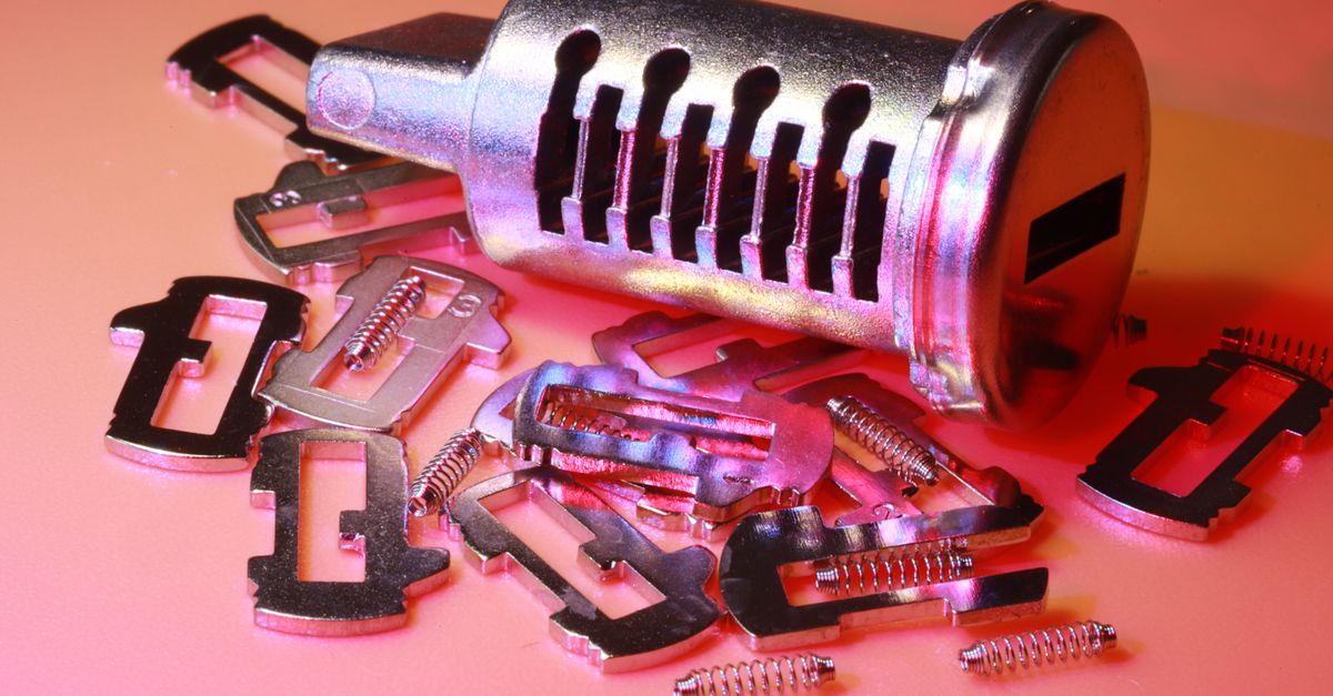 On-Site Transponder and Smart-Key Cutting and Programming — Maplewood Locksmith